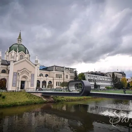 Brand New * 塞拉耶佛